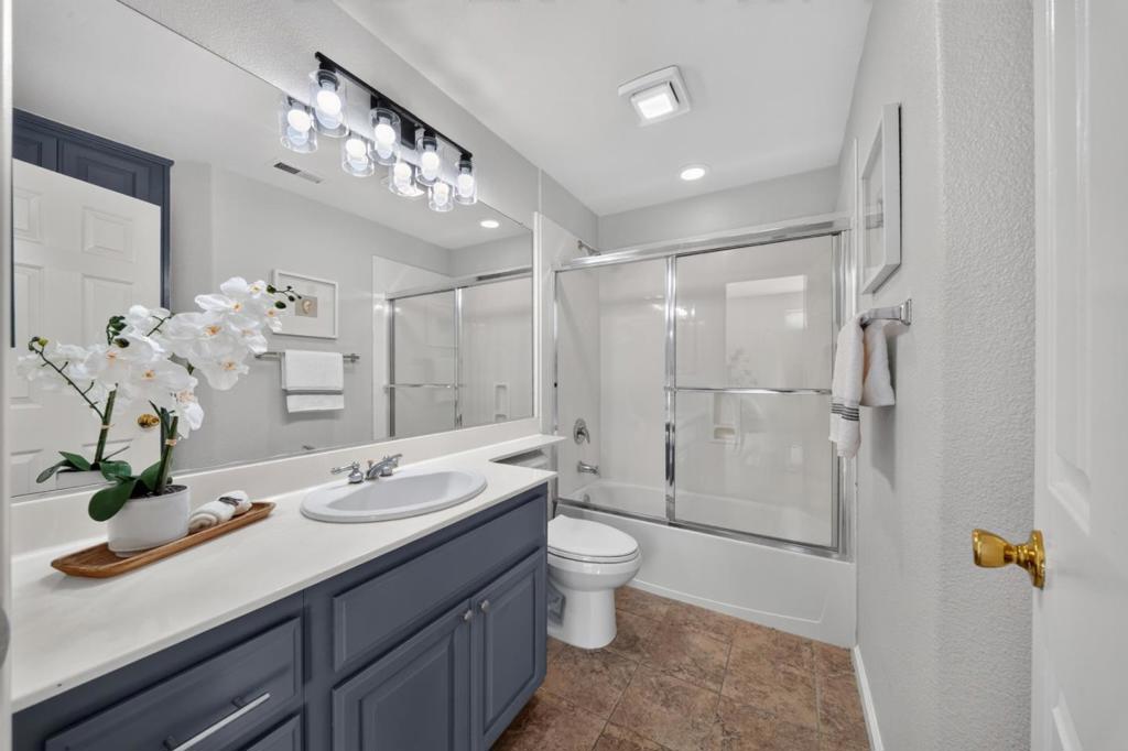 462 Marble Arch Avenue Property Photo 23