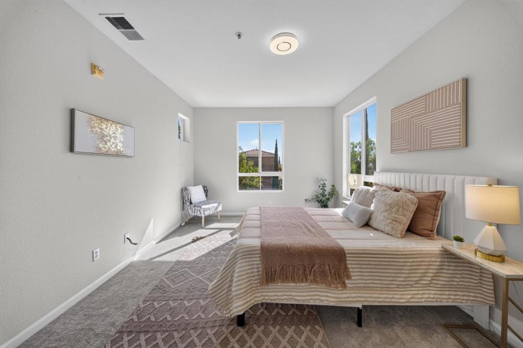 462 Marble Arch Avenue Property Photo 30