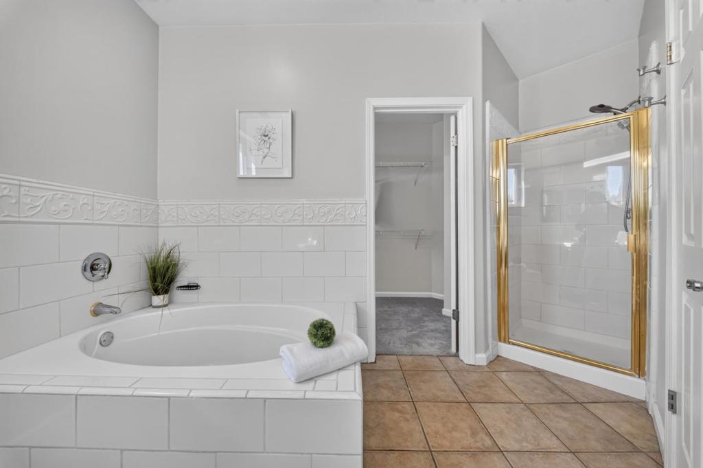 462 Marble Arch Avenue Property Photo 38