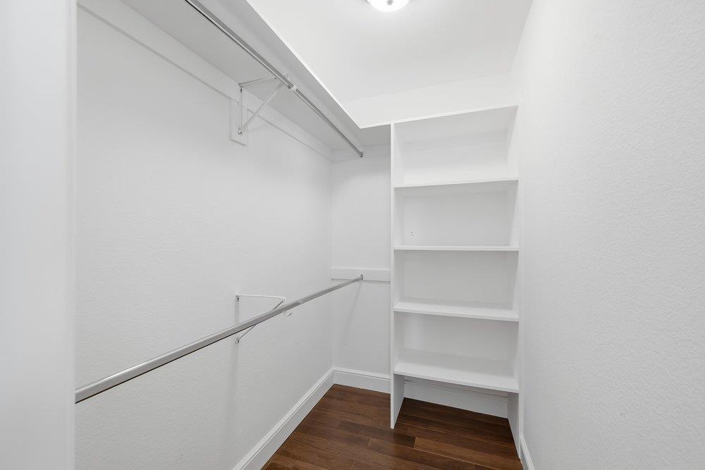 2514 S Norfolk Street Property Photo 26