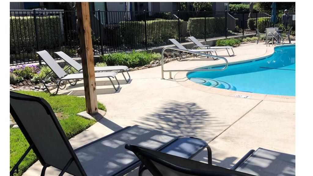 1049 Via Tornasol Property Photo 33