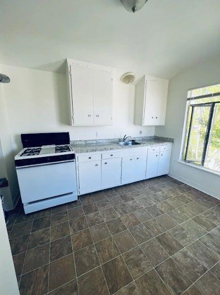 3130 14th Avenue Property Photo 8
