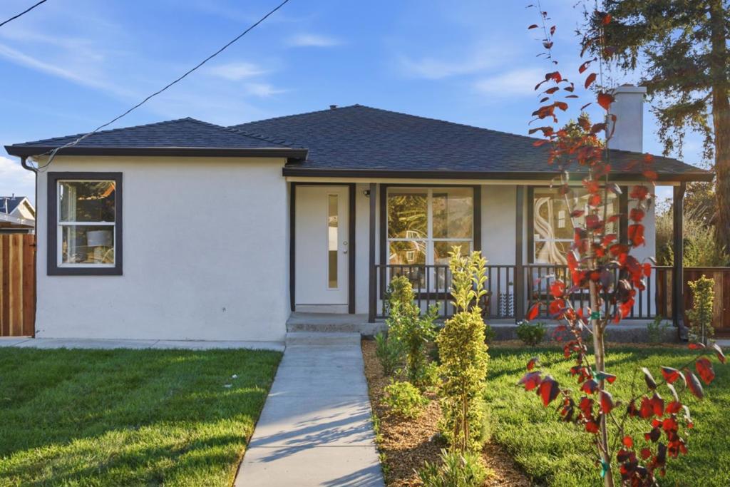 101 Laumer Avenue Property Photo 2
