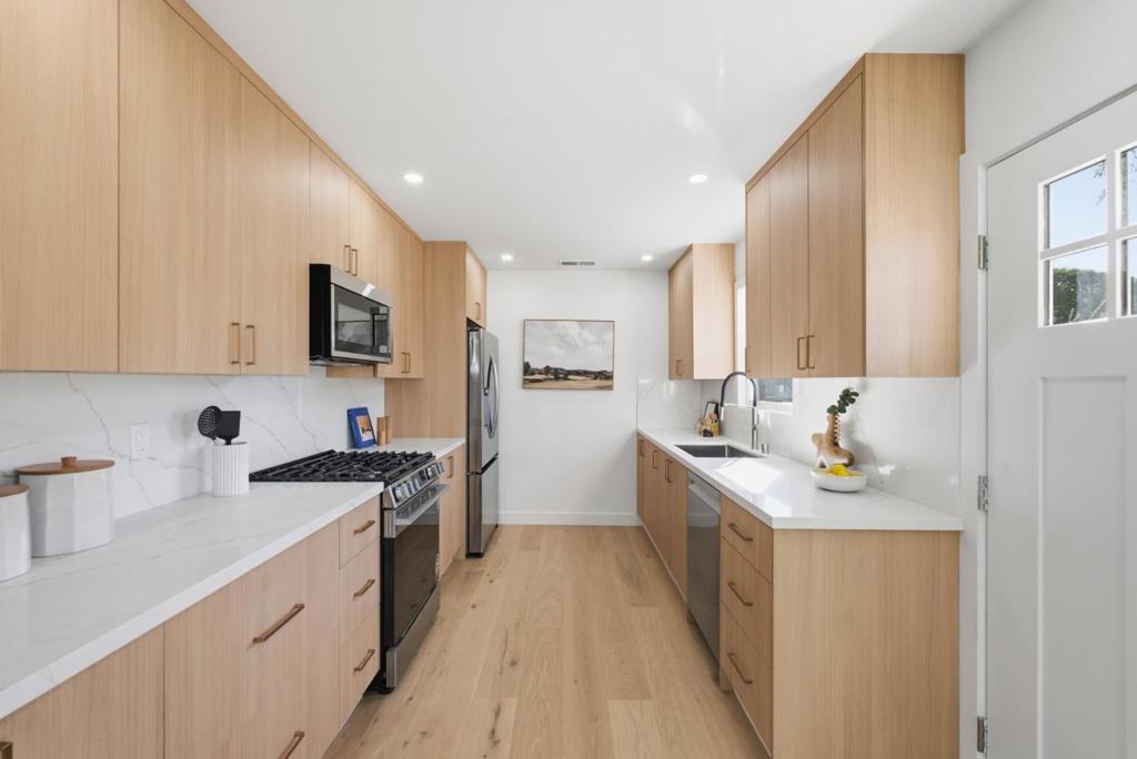 101 Laumer Avenue Property Photo 16