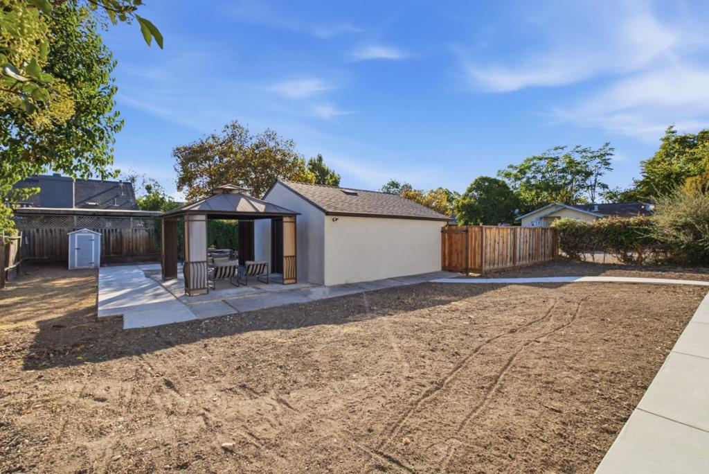 101 Laumer Avenue Property Photo 31