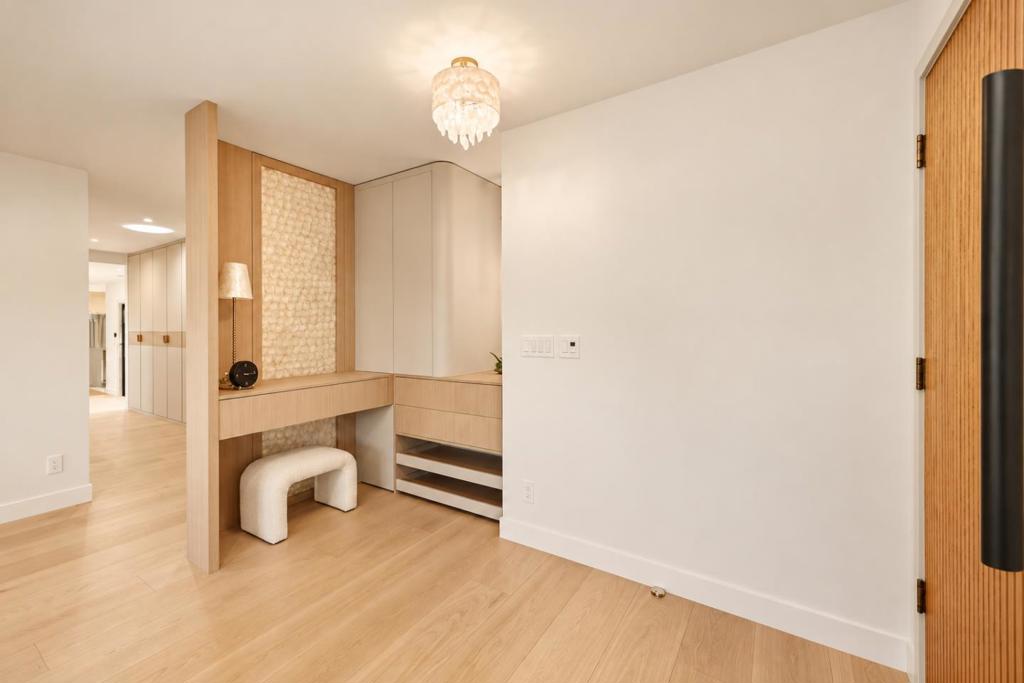 5012 Lassen Avenue Property Photo 19
