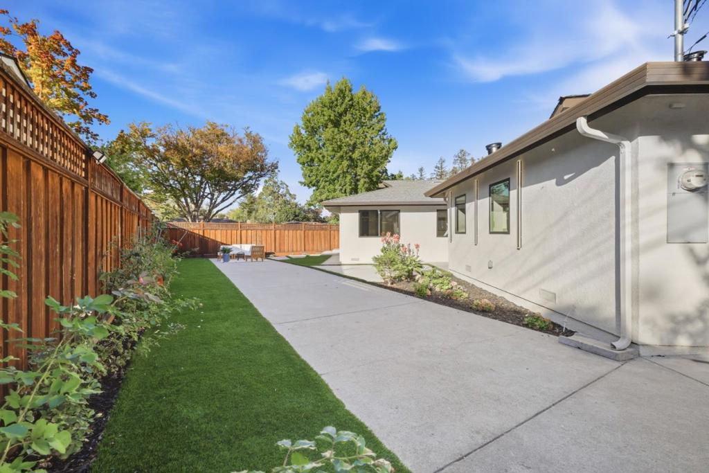 5012 Lassen Avenue Property Photo 90