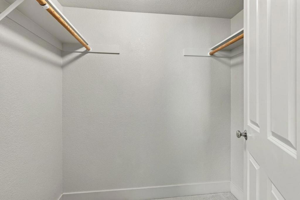 511 Southview Terrace Property Photo 29