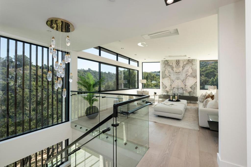 910 La Senda Road Property Photo 15