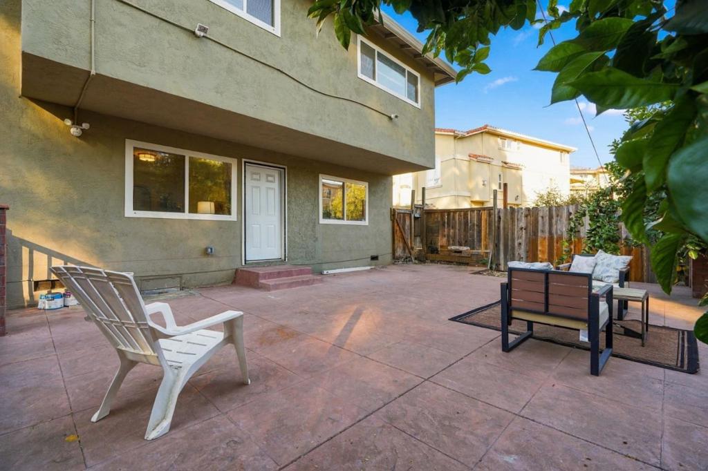 2273 Beckham Way Property Photo 28