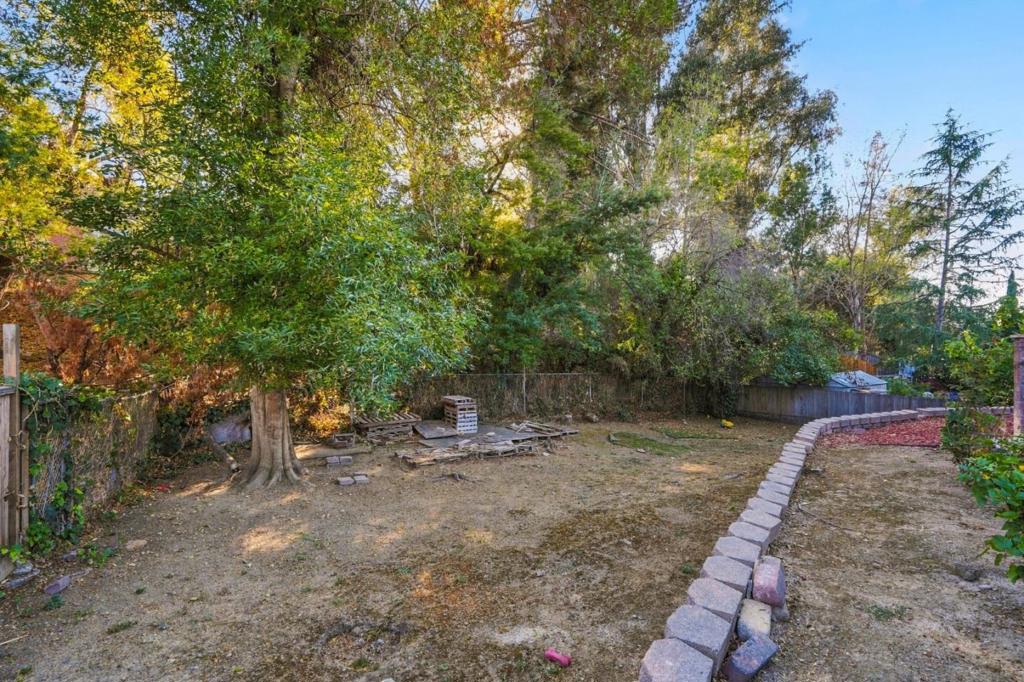 2273 Beckham Way Property Photo 31