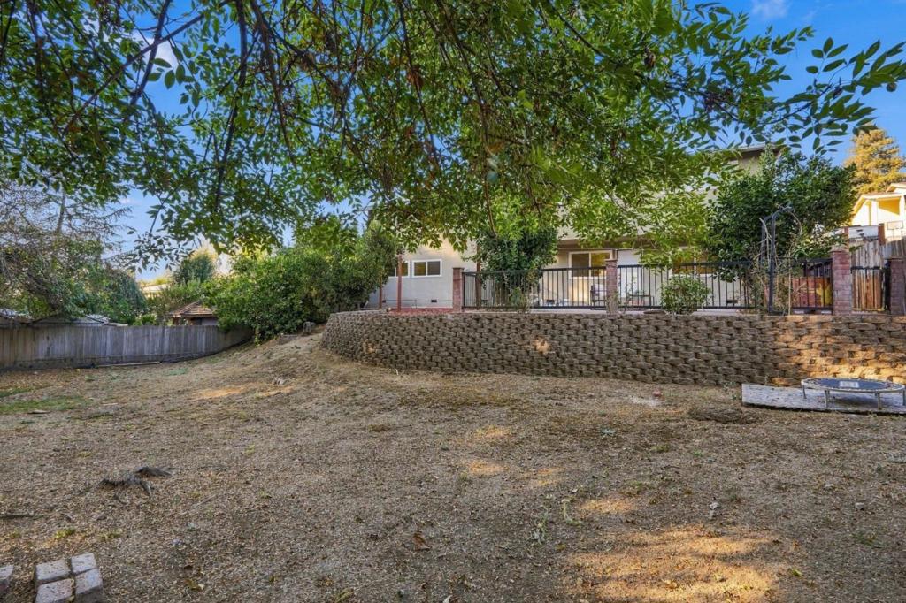 2273 Beckham Way Property Photo 33