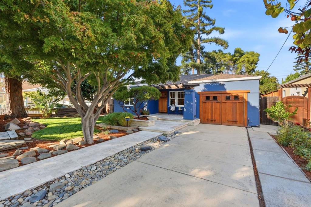 2933 Glendale Avenue Property Photo 3