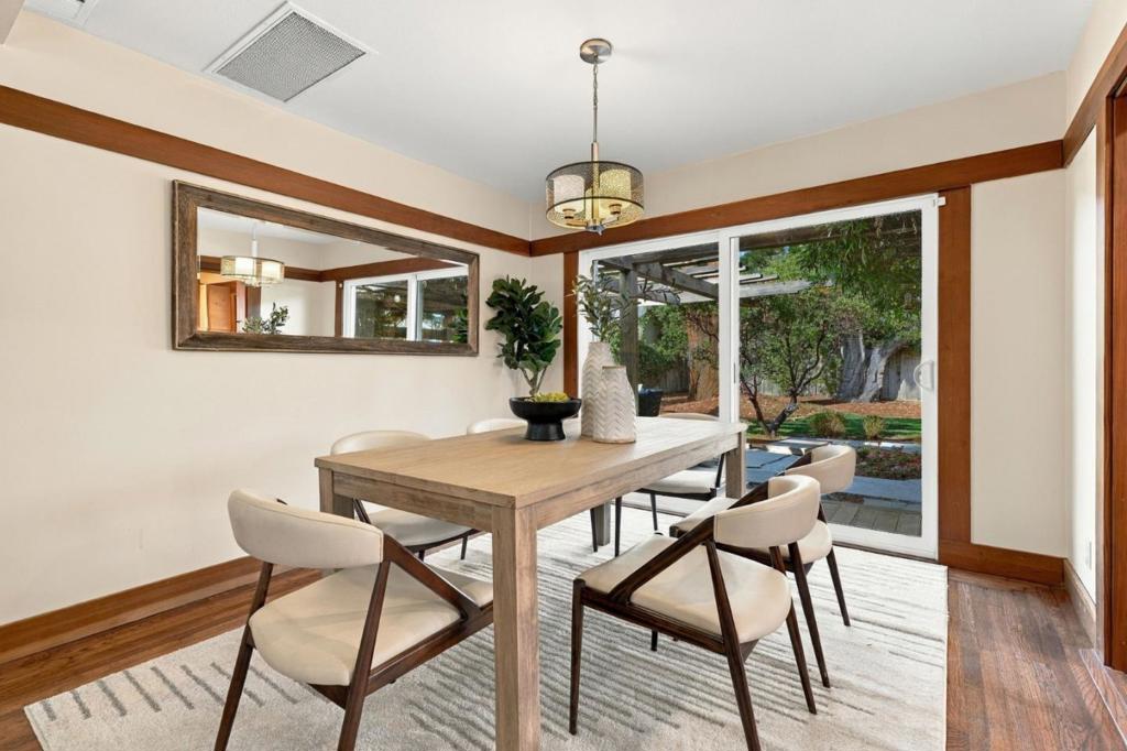 2933 Glendale Avenue Property Photo 12