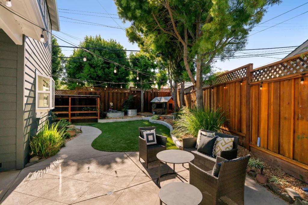 1504 Park Avenue Property Photo 48