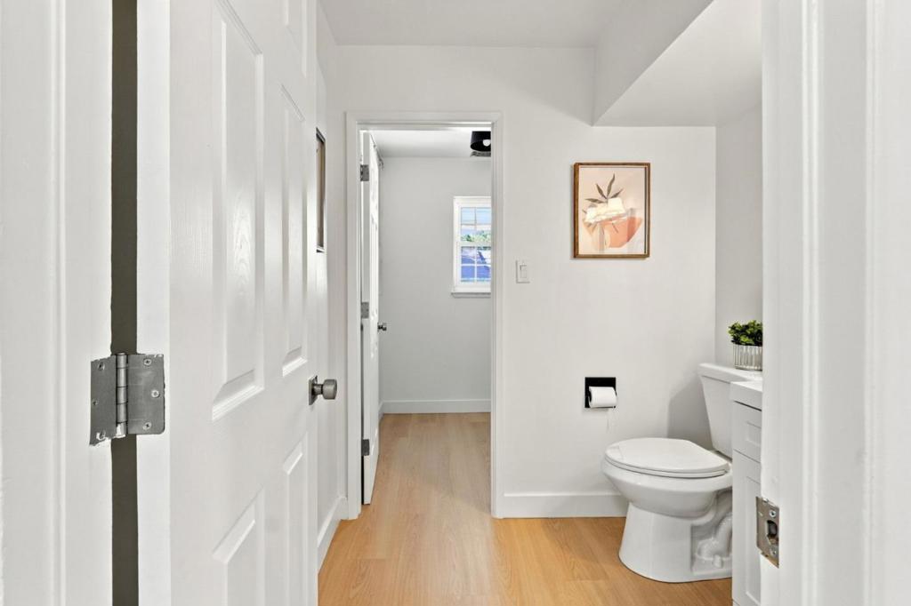 239 Leota Avenue Property Photo 25
