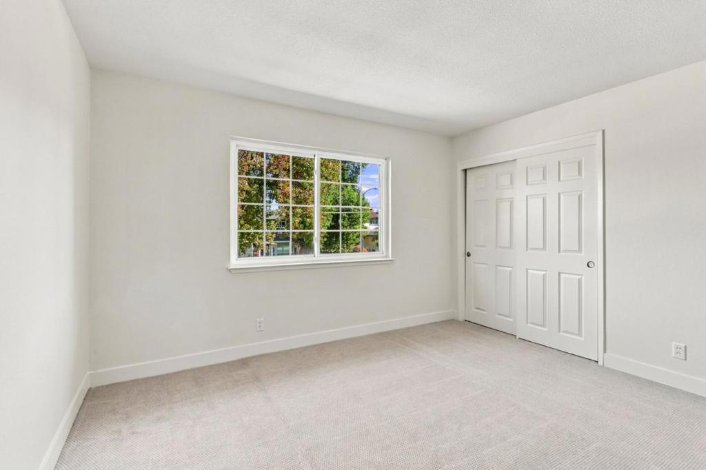 239 Leota Avenue Property Photo 43