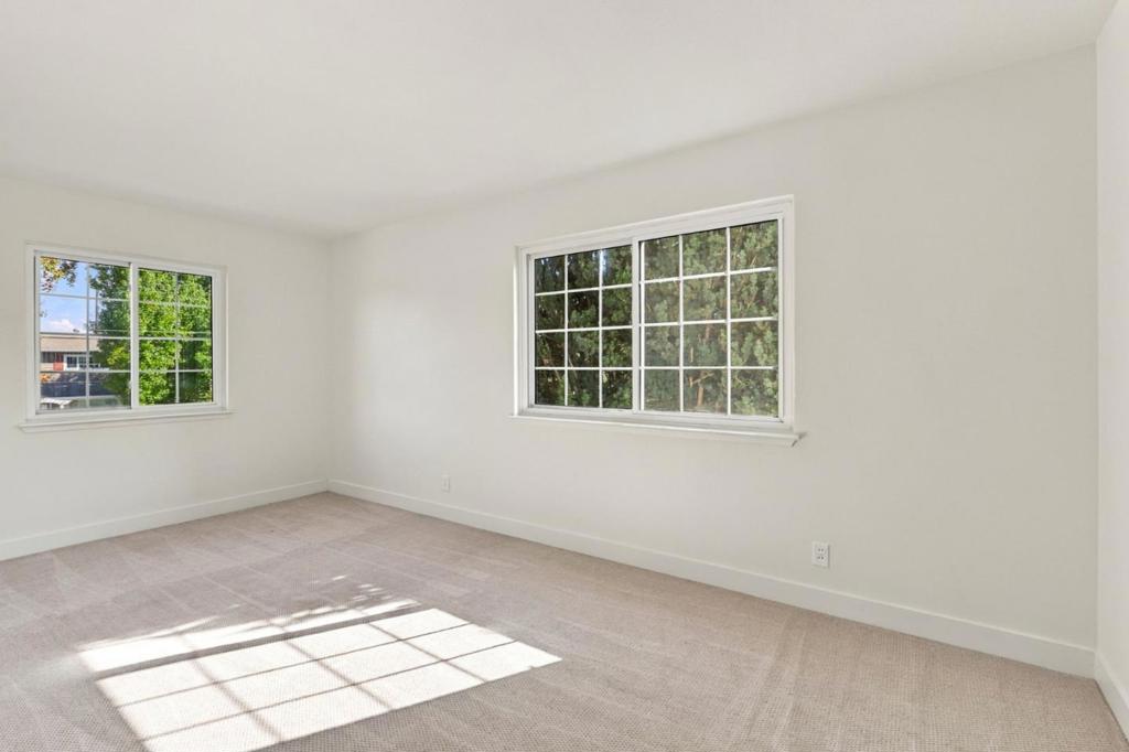 239 Leota Avenue Property Photo 44