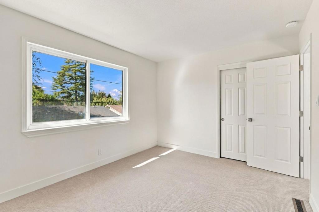 239 Leota Avenue Property Photo 45