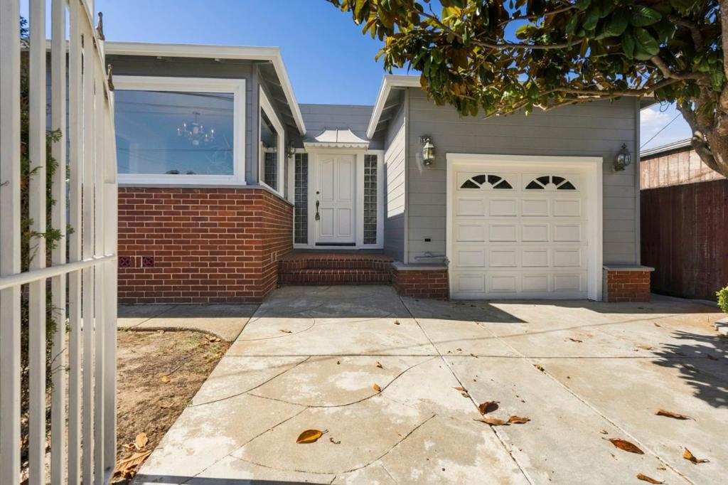1540 Edgeworth Avenue Property Photo 2