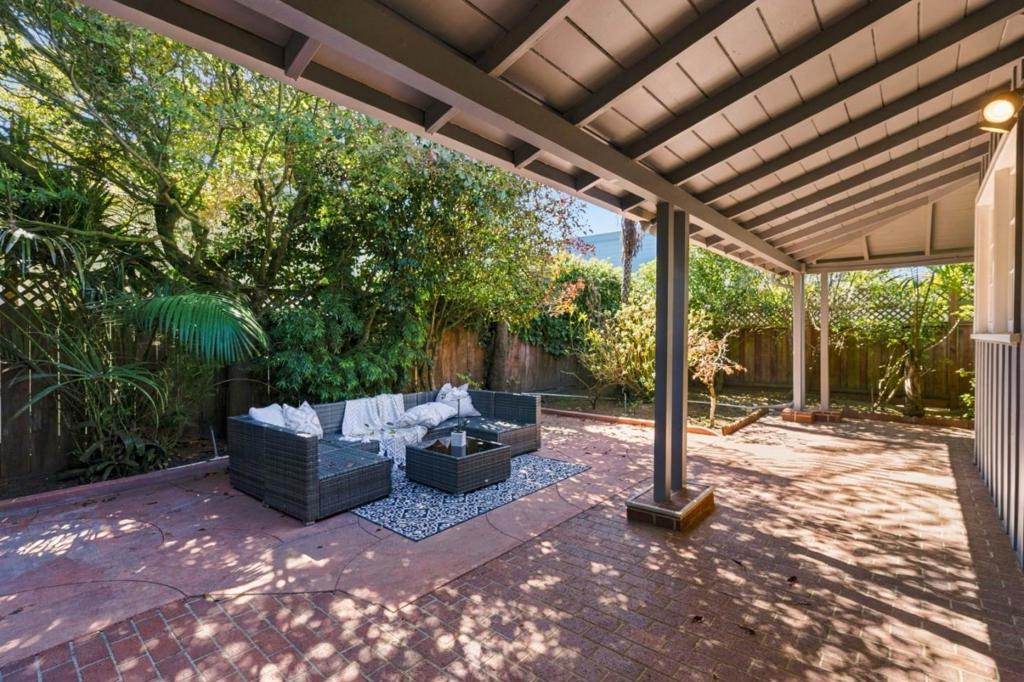 1540 Edgeworth Avenue Property Photo 22