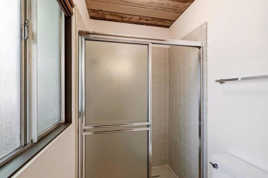 957 Eichler Drive Property Photo 21