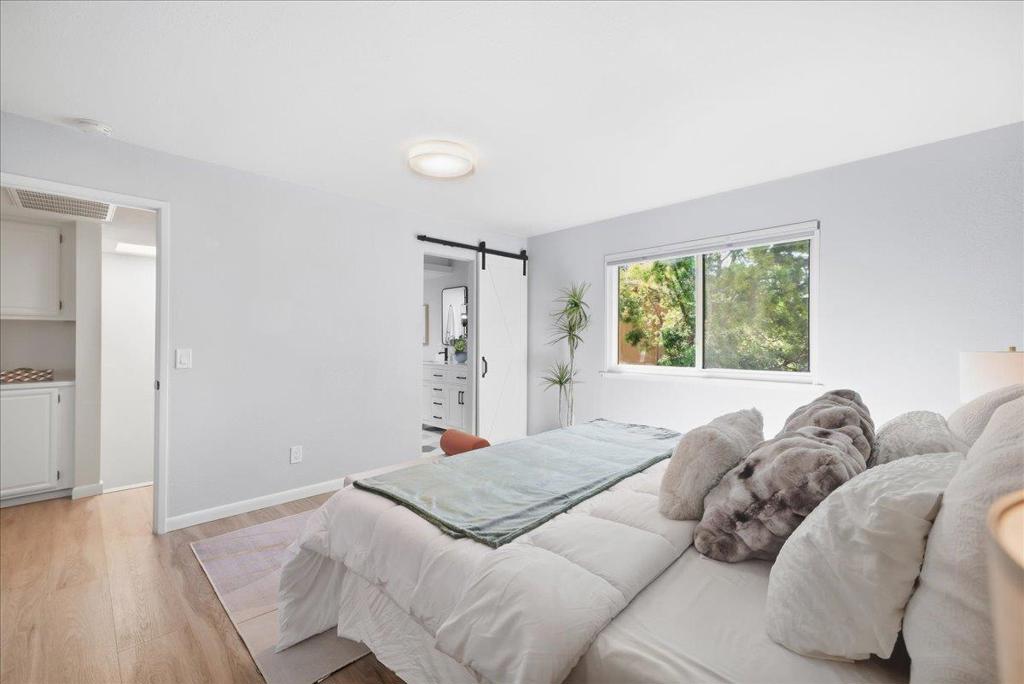 16133 Loretta Lane Property Photo 24