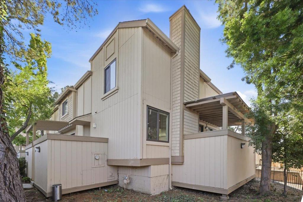 16133 Loretta Lane Property Photo 39
