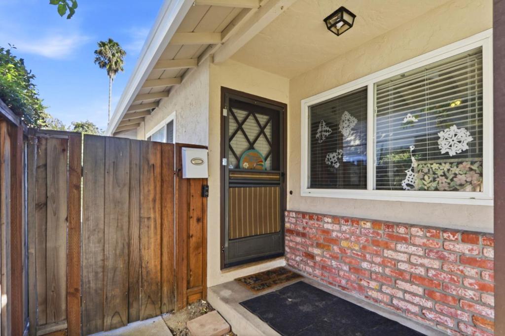 480482 Westlake Drive Property Photo 25