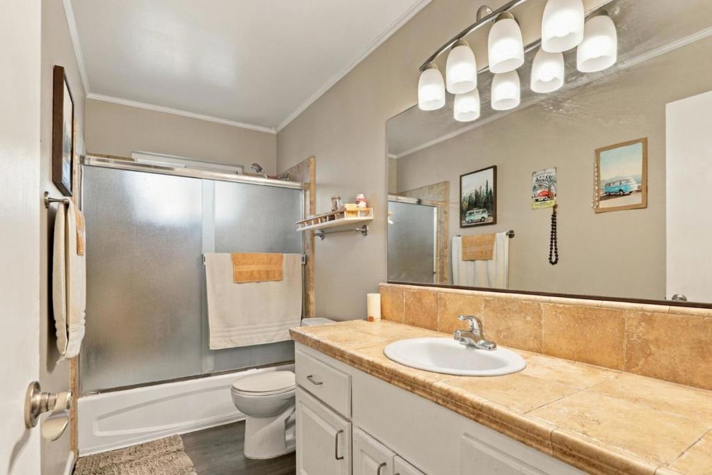 480482 Westlake Drive Property Photo 28