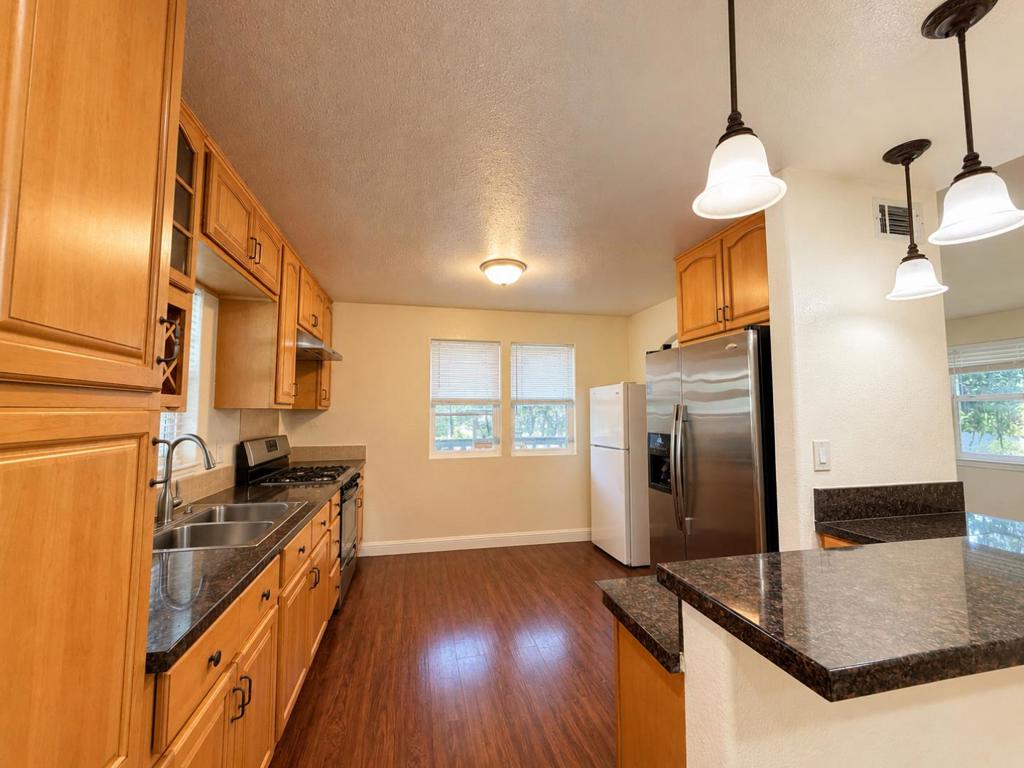 900 Golden Wheel 217 Property Photo 8