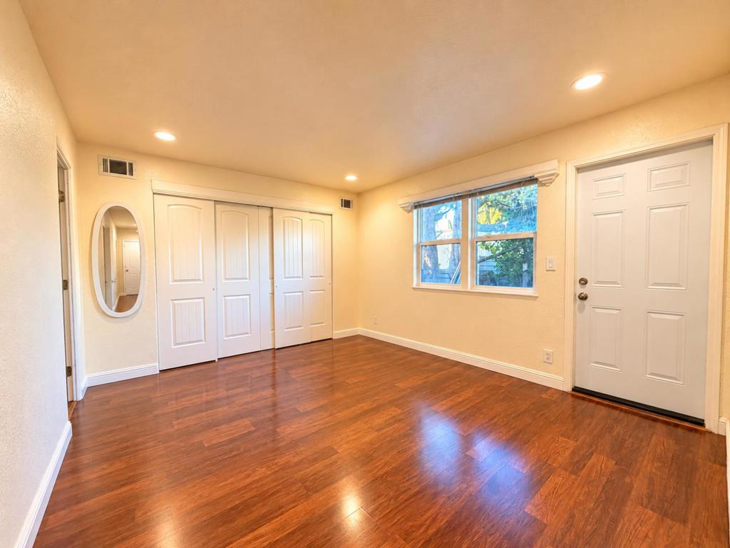 900 Golden Wheel 217 Property Photo 12