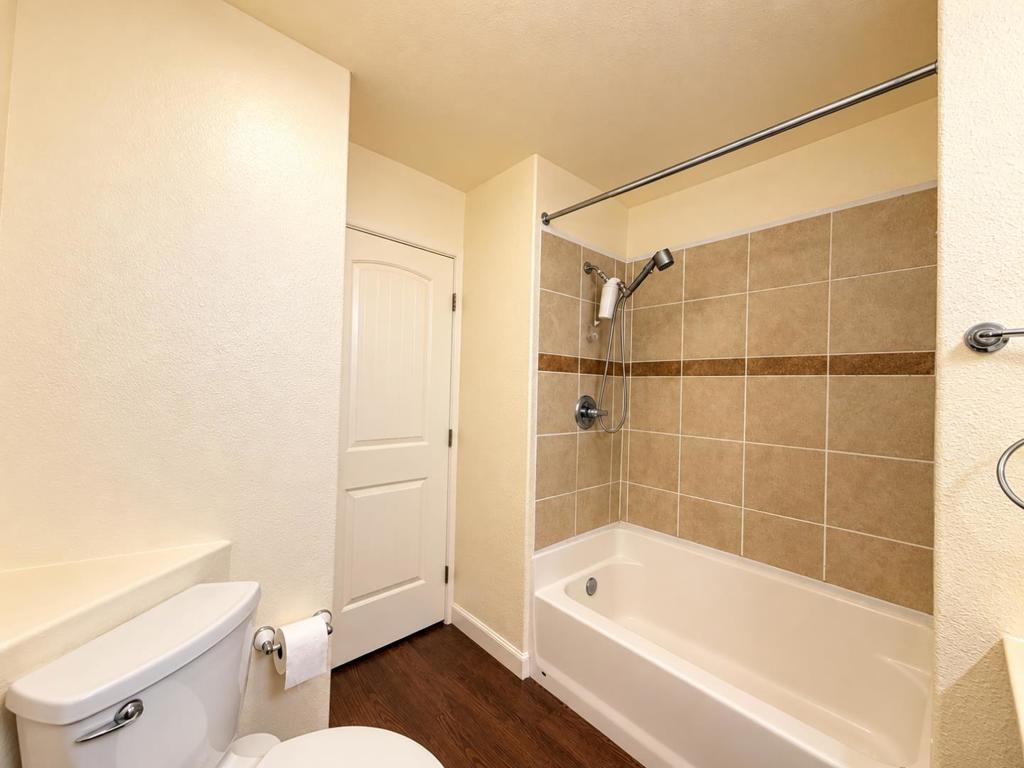 900 Golden Wheel 217 Property Photo 16