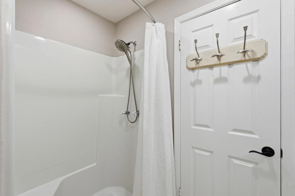 18240 Ransen Court Property Photo 60