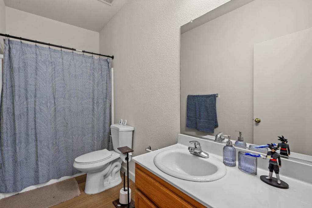 2710 Sebastan Lane Property Photo 20
