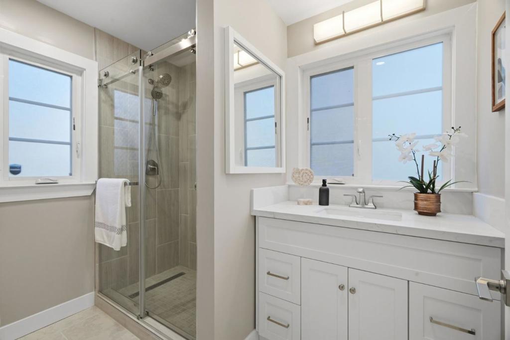 14434 Oak Street Property Photo 17