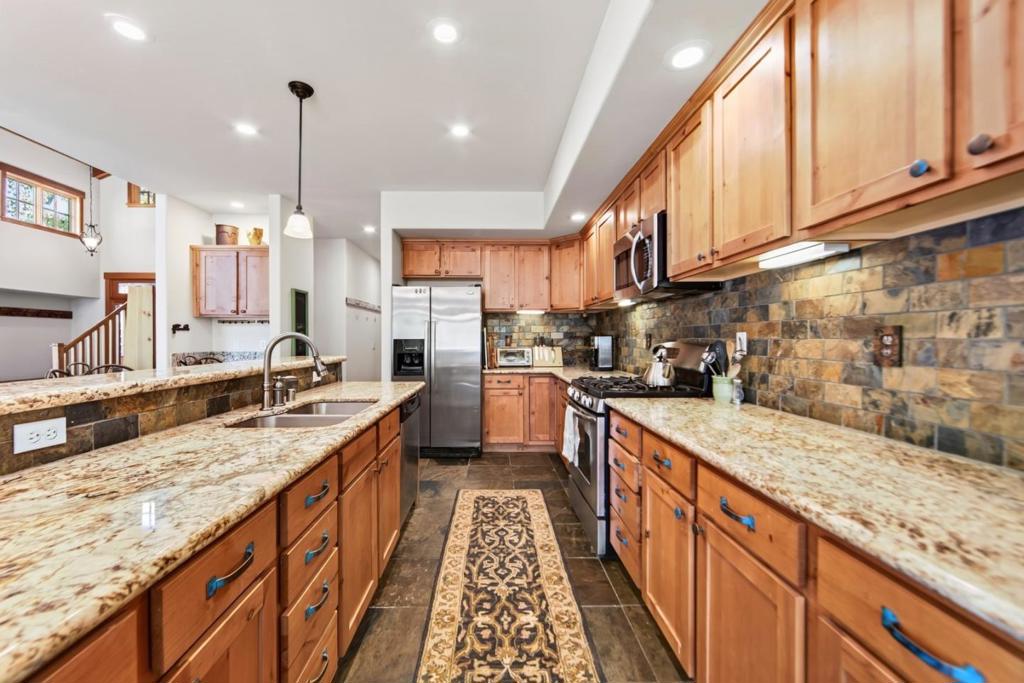 11744 Hope Court A Property Photo 13