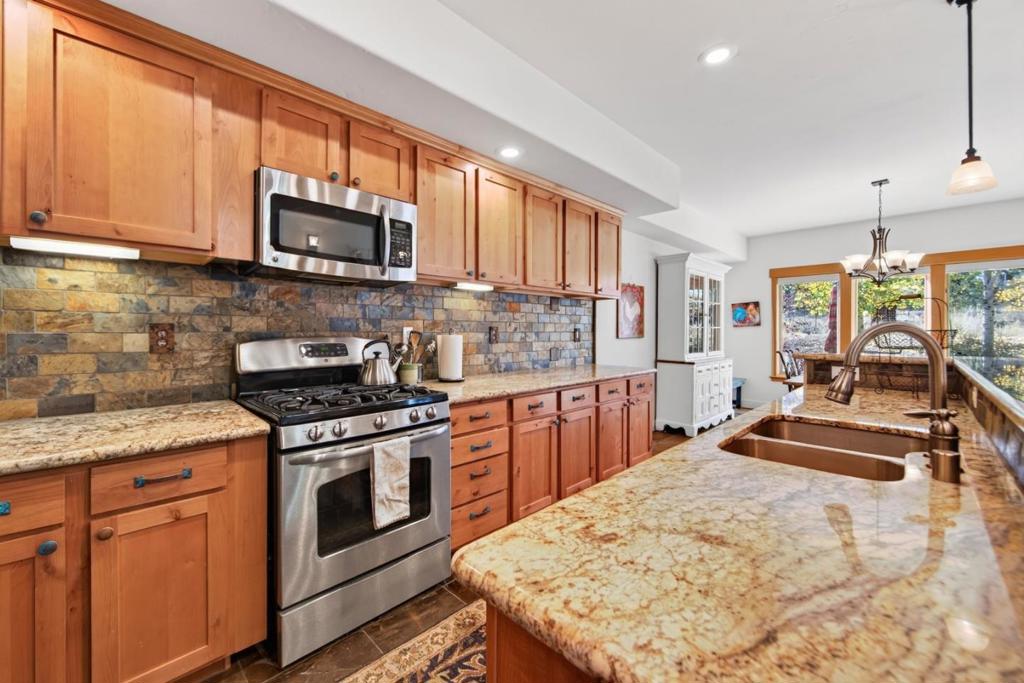 11744 Hope Court A Property Photo 14