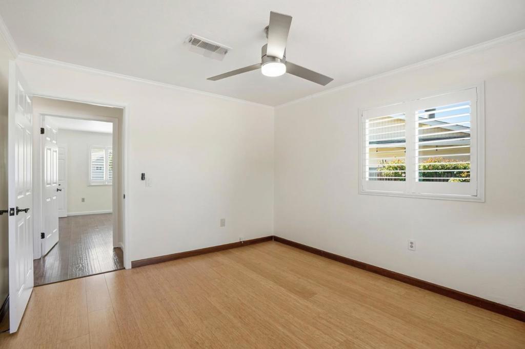 6924 Wisteria Street Property Photo 13