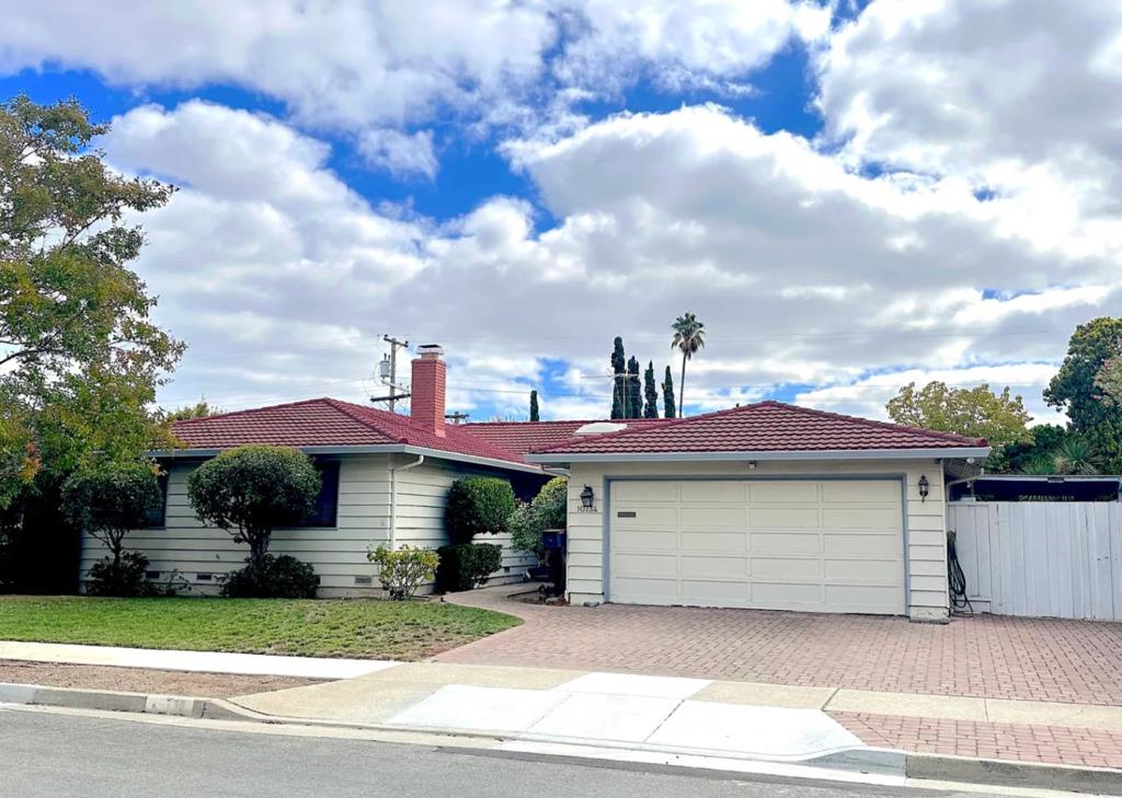 10734 Martinwood Way Property Photo 1