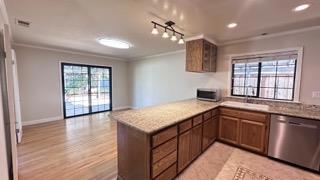 10734 Martinwood Way Property Photo 8