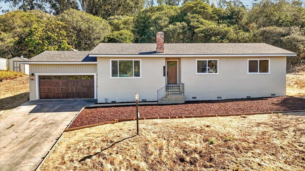 16490 Charles Schell Lane Property Photo 1