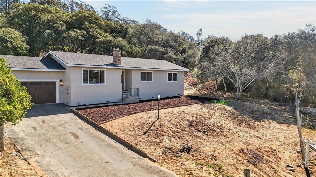 16490 Charles Schell Lane Property Photo 2