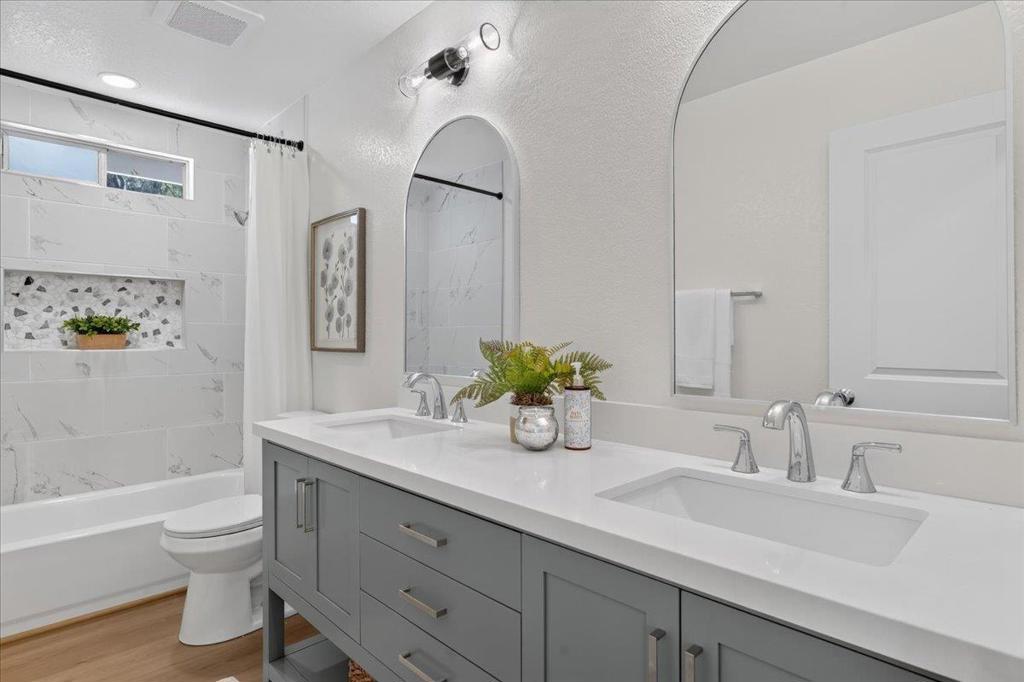 16490 Charles Schell Lane Property Photo 31