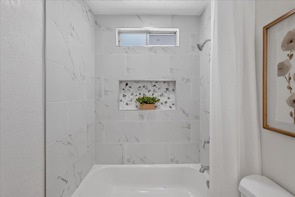 16490 Charles Schell Lane Property Photo 34