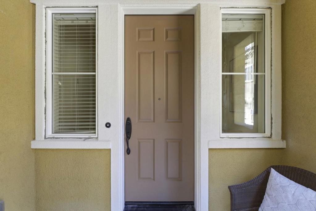 1513 Coyote Creek Way Property Photo 6