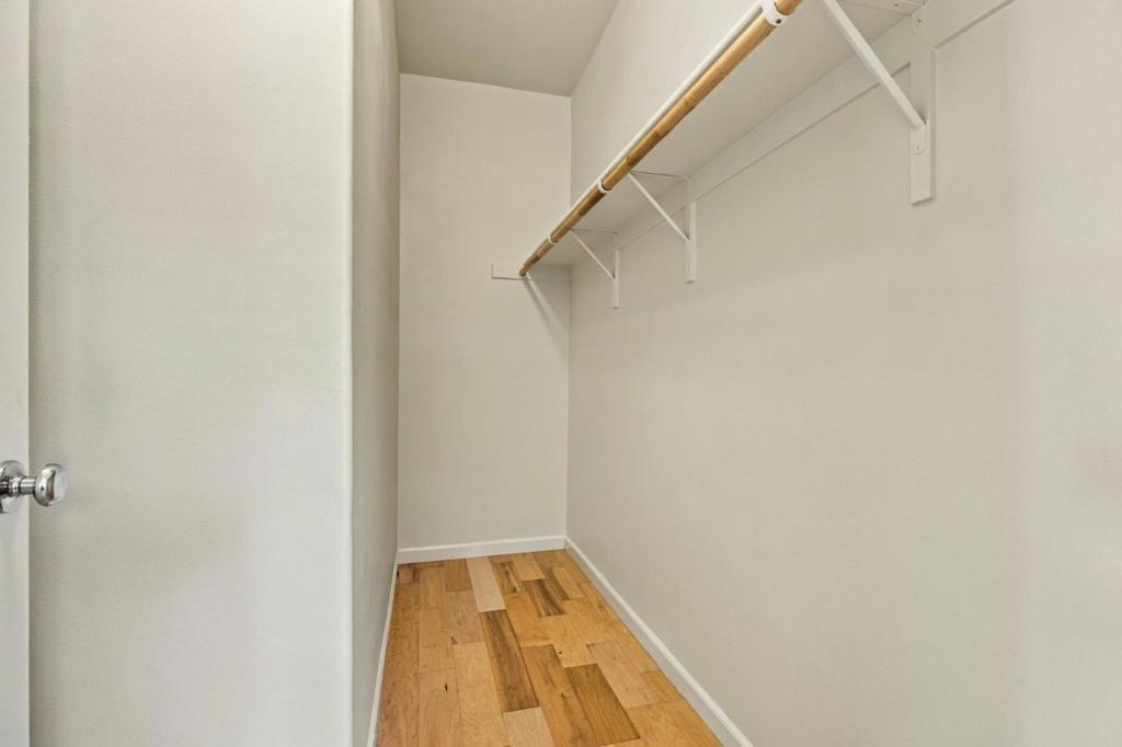 1513 Coyote Creek Way Property Photo 23