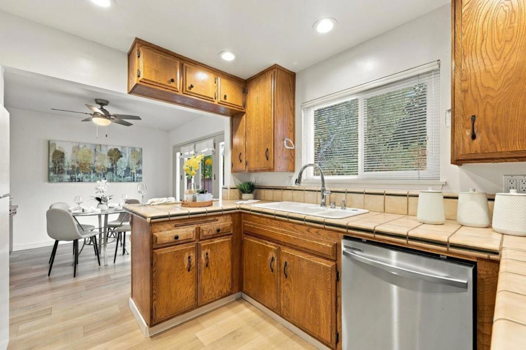 1342 Oak Knoll Drive Property Photo 29