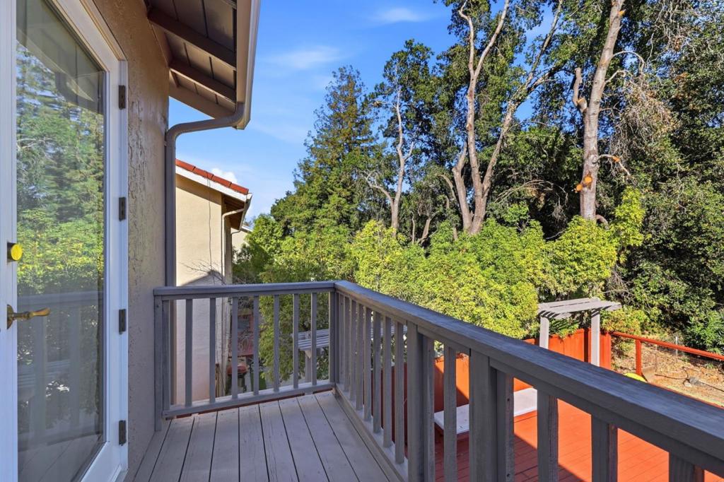 1342 Oak Knoll Drive Property Photo 43