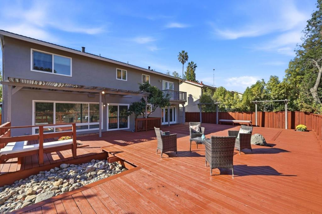 1342 Oak Knoll Drive Property Photo 49